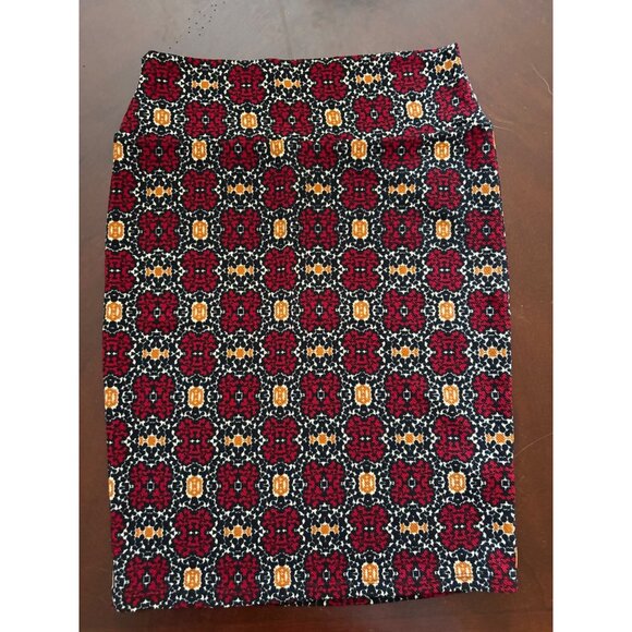 LuLaRoe NWT Cassie Pencil Skirt Red/Black/Gold Geometric Pattern Size Small - Picture 3 of 9